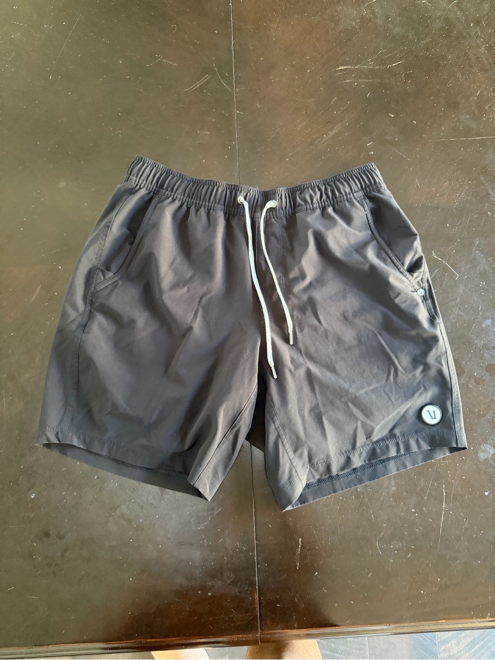 VUORI 7 INCH SEAM LINED SHORTS